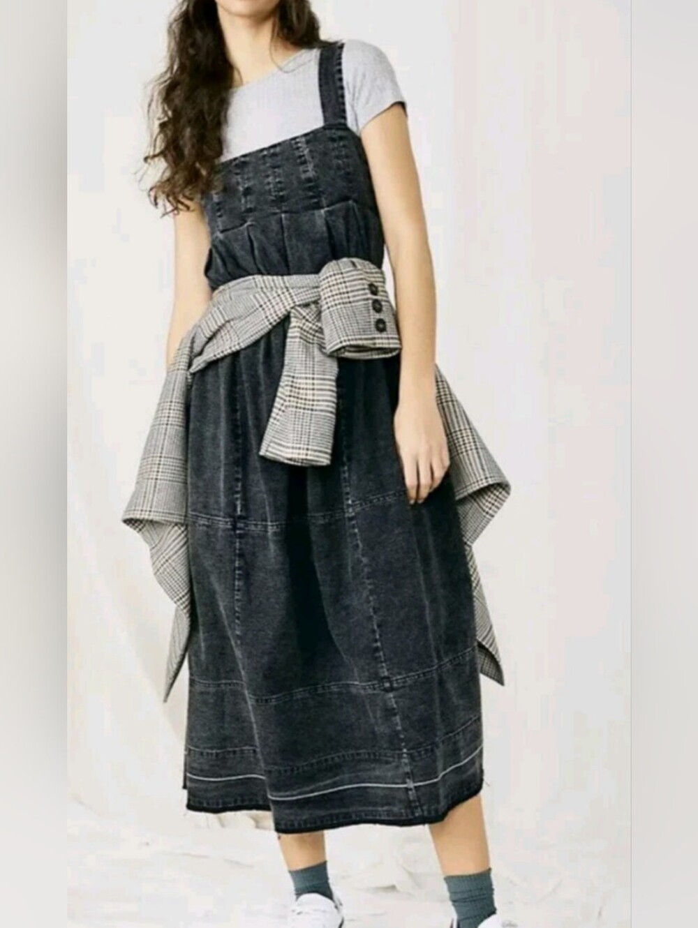 Free People Denim Pretty In Pleats Jumper Midi Dress size Large Drop waist boho